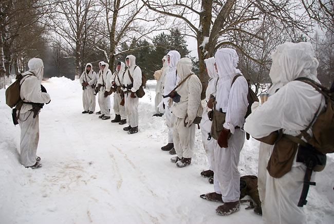 Реконсрукция боя на невском пятачке