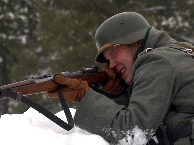 Реконсрукция боя на невском пятачке