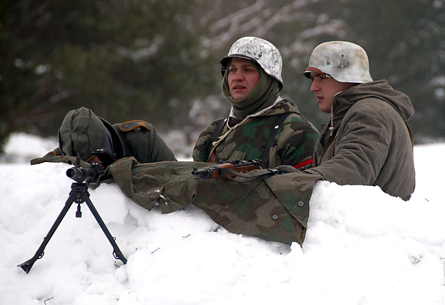 Реконсрукция боя на невском пятачке