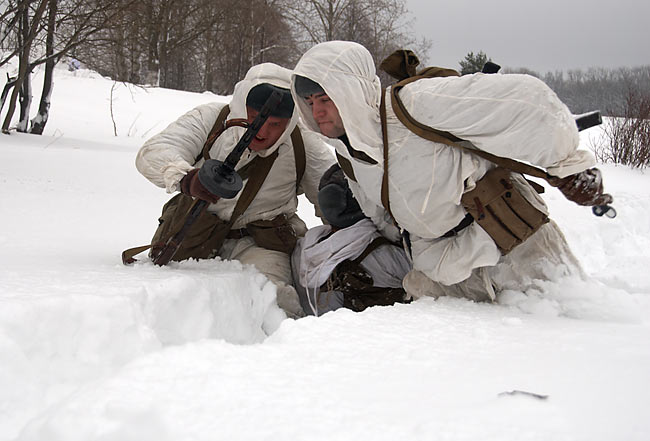 Реконсрукция боя на невском пятачке