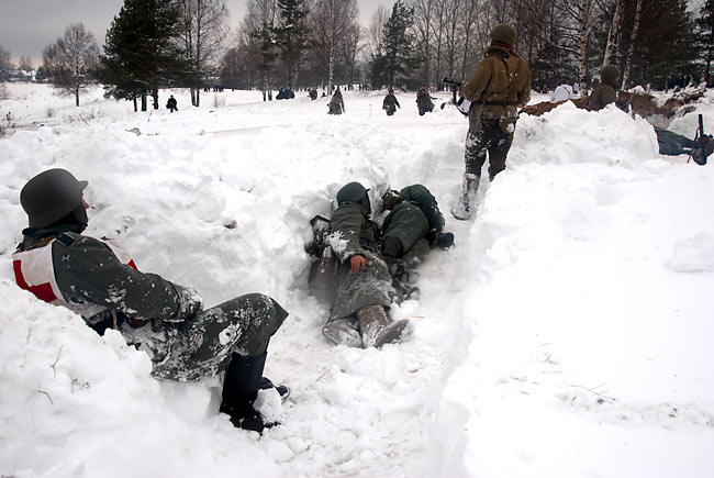 Реконсрукция боя на невском пятачке