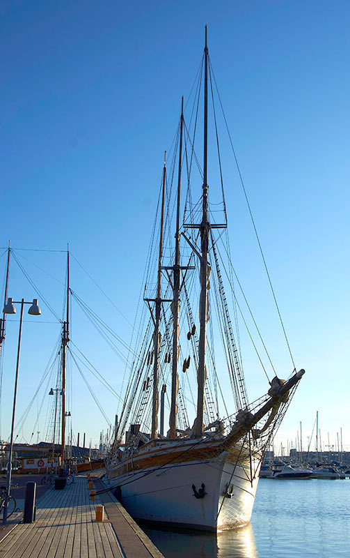 Парусники в Хельсинки